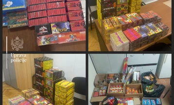 Oduzeli preko 12 hiljada pirotehničkih sredstava