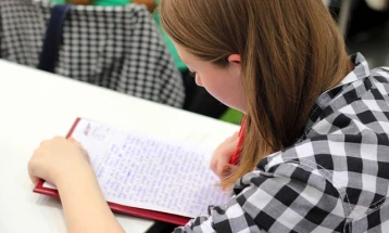 Više od hiljadu studenata iz Crne Gore podržalo kolege u Srbiji