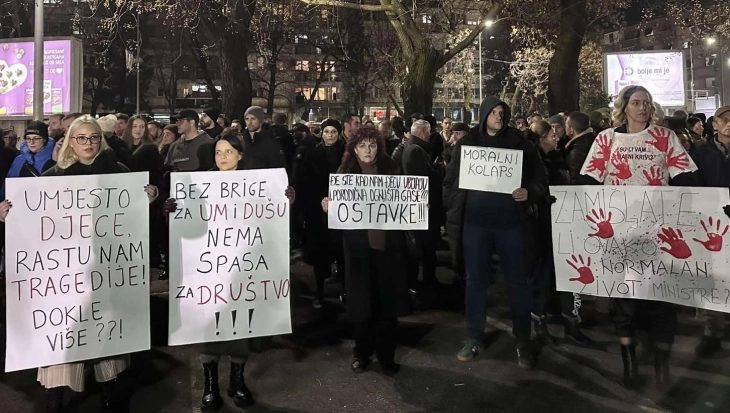 Završen protest u Podgorici, zatražili ostavke Šaranovića i Bečića