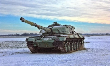 Švedska kupuje od Njemačke 44 tenka Leopard 2A8