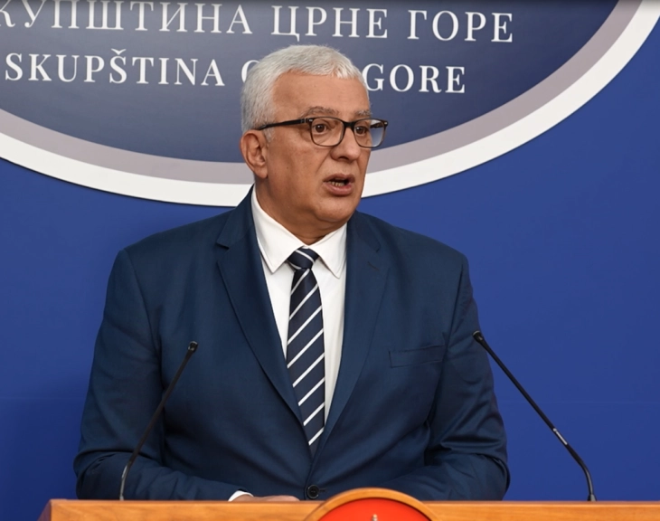 Mandić pozvao opoziciju na sastanak
