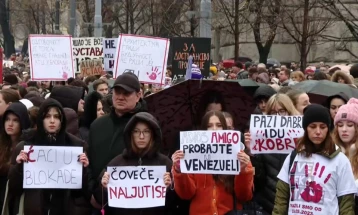 U više gradova Srbije generalni štrajk