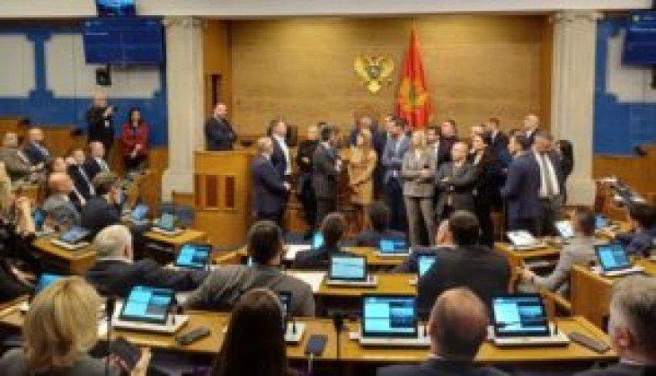 Opozicija priprema sporazum za nastavak dijaloga, ponuđeni neprihvatljiv