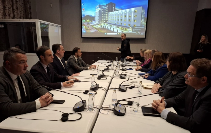 Počeo sastanak opozicije sa ambasadorima Kvinte