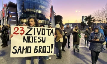 Studenti i građani blokirali kružni tok kod Capital plaze