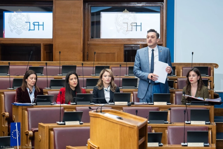 Poslanici raspravljali o predloženom zakonu o budžetu