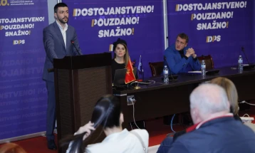 Živković: Crnoj Gori hitno potreban povratak na put razvoja