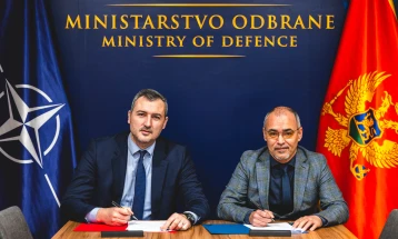 Kante za selektivno odlaganje ambalažnog otpada objektima VCG i Ministarstva odbrane