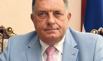 Dodik potpisao ukaze o proglašenju zakona o zabrani rada institucijama BiH u RS-u