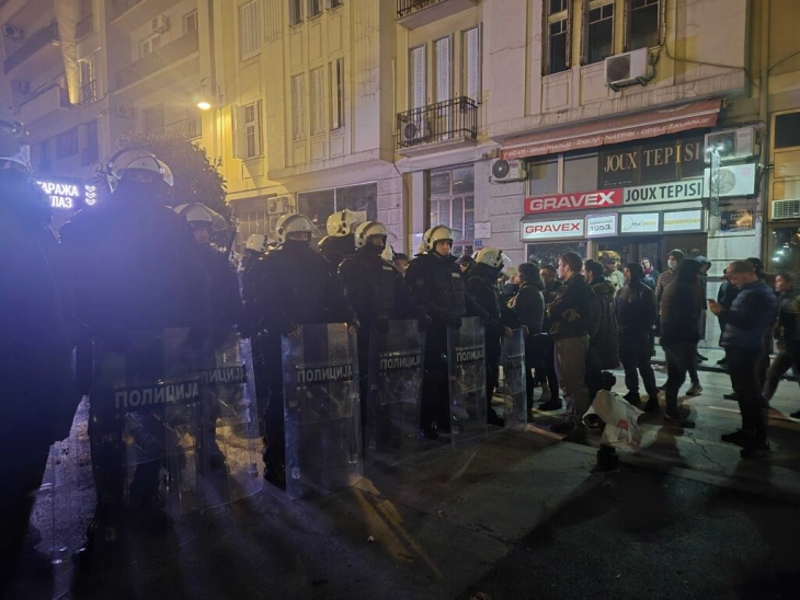 Privedena 21 osoba zbog incidenata na protestu u Beogradu