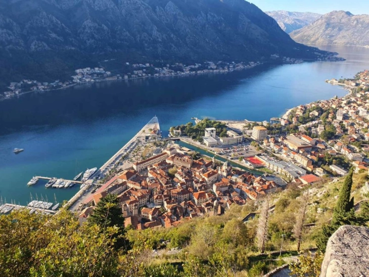 Kotoranki 30 dana zatvora zbog odbijanja testa na droge i kršenja zabrane
