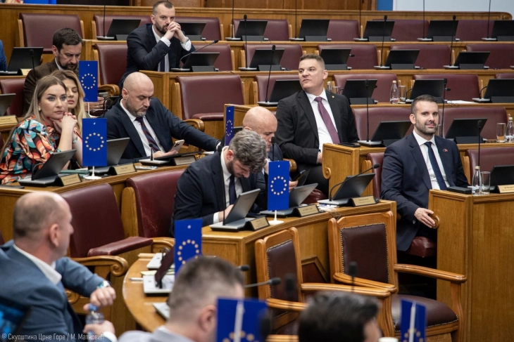 Šahmanović i Adžović novi ministri u Vladi