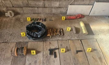 Uhapšene dvije osobe, pronađeno oružje i municija
