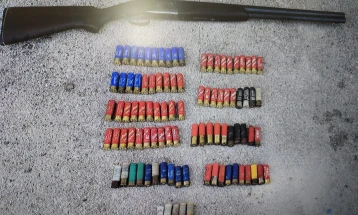 Oduzeto sedam komada vatrenog oružja, municija i detonatorska sredstva