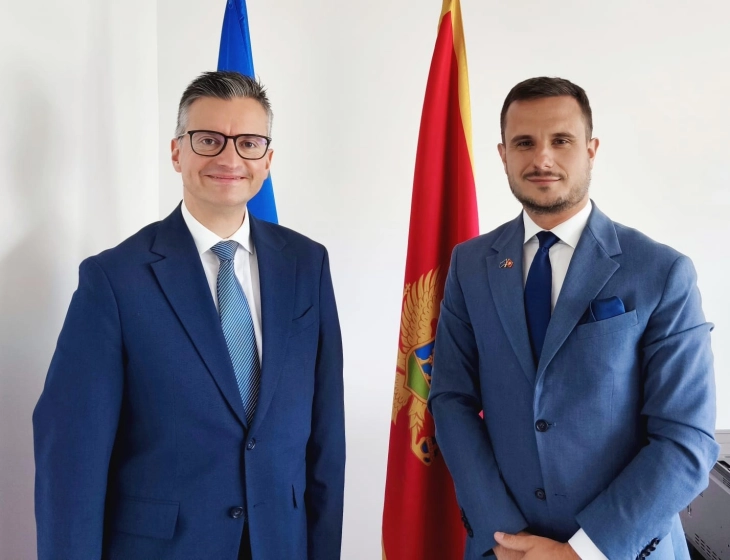 Šarec: Jačati unutrašnji politički dijalog
