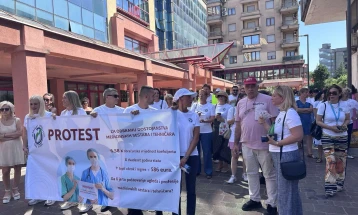 Traže plate veće za 15 do 20 odsto