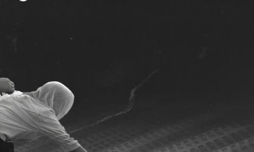 Utvrditi Dan sjećanja na žrtve genocida u Srebrenici