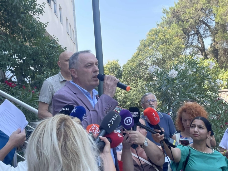 Božović: Između sedam i osam hiljada prosvjetnih radnika imaće manje zarade