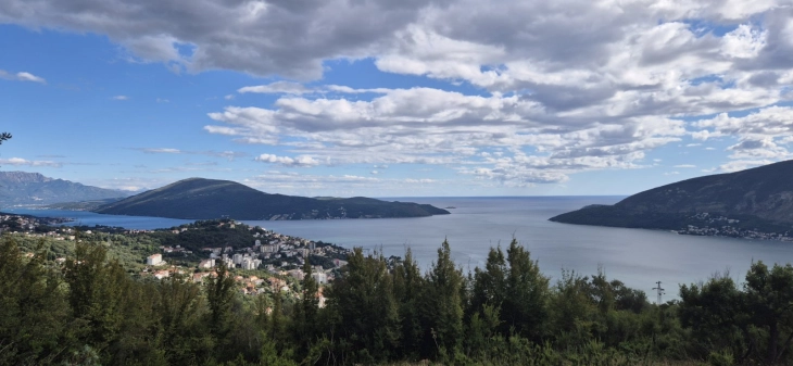 Voda na crnogorskim kupalištima sanitarno ispravna i bezbjedna za kupanje