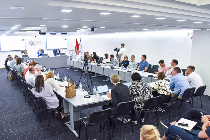 Javna ovlašćenja privrednih komora ključna za stabilniji privredni ambijent