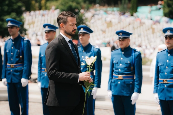 Kabinet Milatovića: Obaveza svakog da čuva sjećanje na Srebrenicu