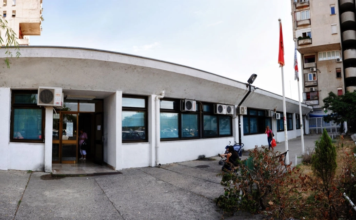 Za praznik dežurna tri doma zdravlja