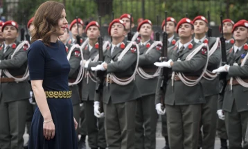 Anđić predala akreditivna pisma predsjedniku Austrije
