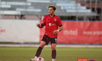 Dečić izborio drugo kolo