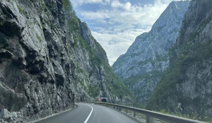 Izbjegavati duža putovanja u najtoplijem dijelu dana