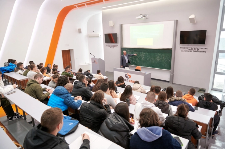E-raspored za jednostavnije i efikasnije planiranje i praćenje nastave