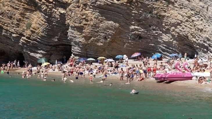 Over 130,000 tourists currently in Montenegro 