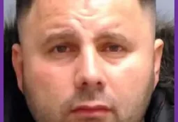UK uvelo sankcije krijumčarima ljudi i njihovim pomagačima
