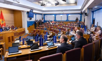 Problematizovali prihodnu stranu u državnoj kasi