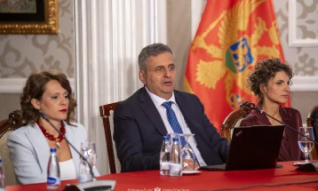 Radunović: Preispitati korist od ostanka na listi UNESCO-a