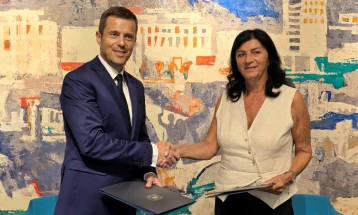 Glavni grad donirao 22 hiljade EUR za nabavku oftalmološke opreme DZ Podgorica