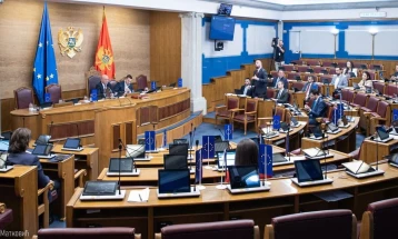 Poslanici najavili podršku povećanju zarada sudijama i tužiocima