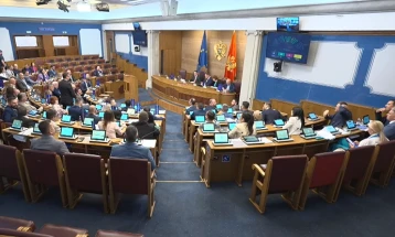 Usvojene dopune seta zakona za povećanje zarada sudijama i tužiocima