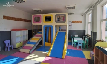 Prostor škole u Murinu oplemenjen dječjom igraonicom