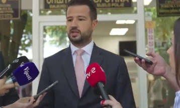 Milatovic: Government should conduct foreign policy more responsibly