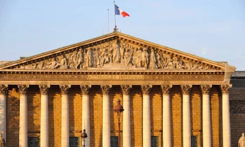 Francuski parlament izglasao nepovjerenje Vladi