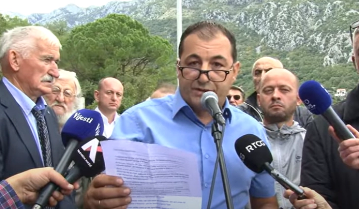 Traže uklanjanje spomen-ploče u Morinju
