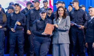 Jakšić Stojanović: Policijski poziv zahtijeva časno i odgovorno služenje građanima
