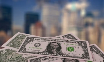 Dolar blago ojačao prema korpi valuta na početku godine