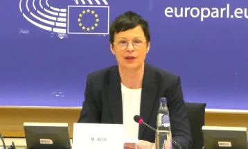Kos: Ozbiljan korak unazad na putu Srbije ka EU