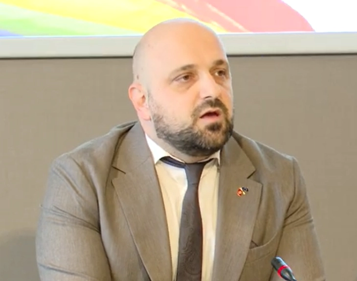 Božović: Formiraćemo radni tim koji će se baviti pitanjem primjene mjera nadzora