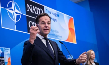 NATO: Aktiviranje člana 5 nije na dnevnom redu