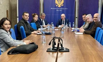Jasnije definisati obaveze građana koji trajno odlaze u inostranstvo