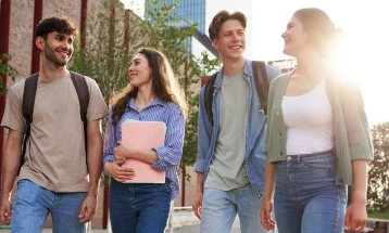 Za stipendije i studentske kredite obezbijeđeno 729,7 hiljada EUR