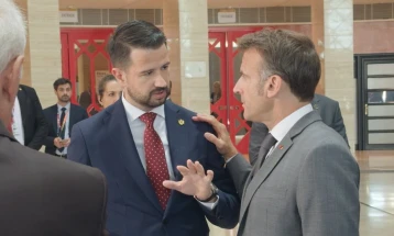 Veliki krst Legije časti za Milatovića