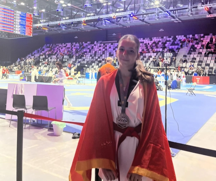 Nina Boljević bronzana u Ninbergu